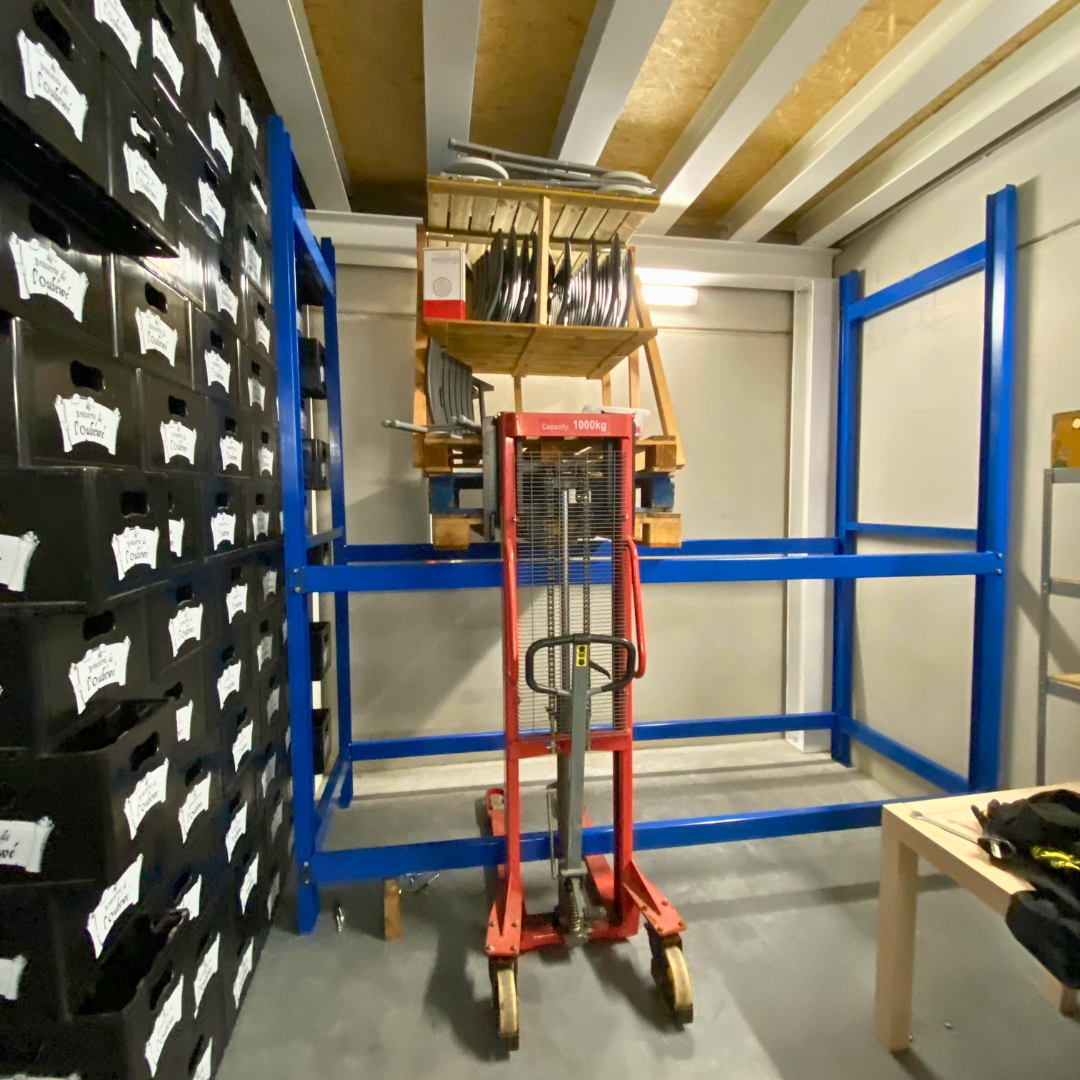 Mezzanine sur mesure en métal ferronnier dur comme fer Arnaud Van Mosnenck